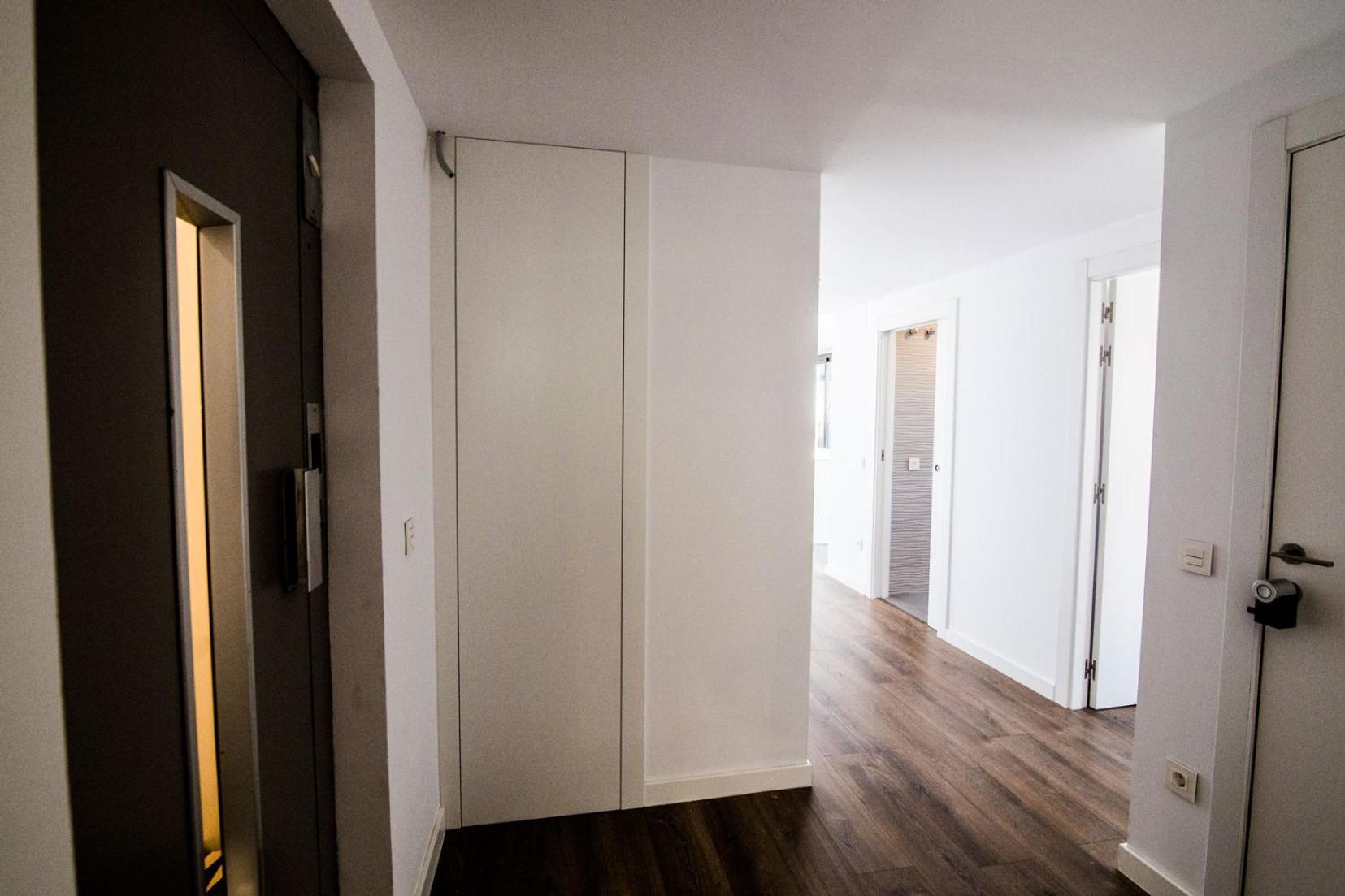 Reusia Apartaments Buitenkant foto