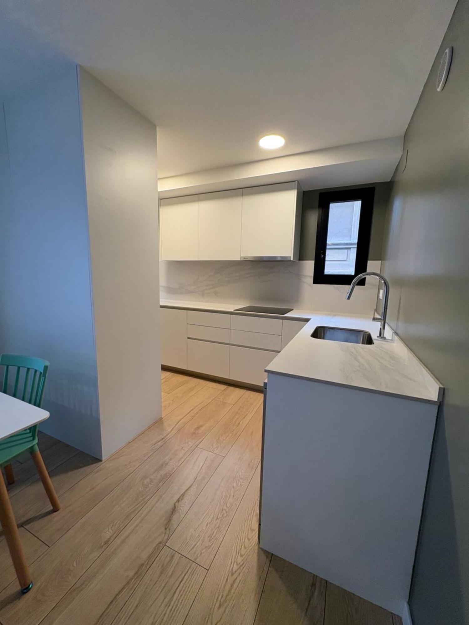 Reusia Apartaments Buitenkant foto
