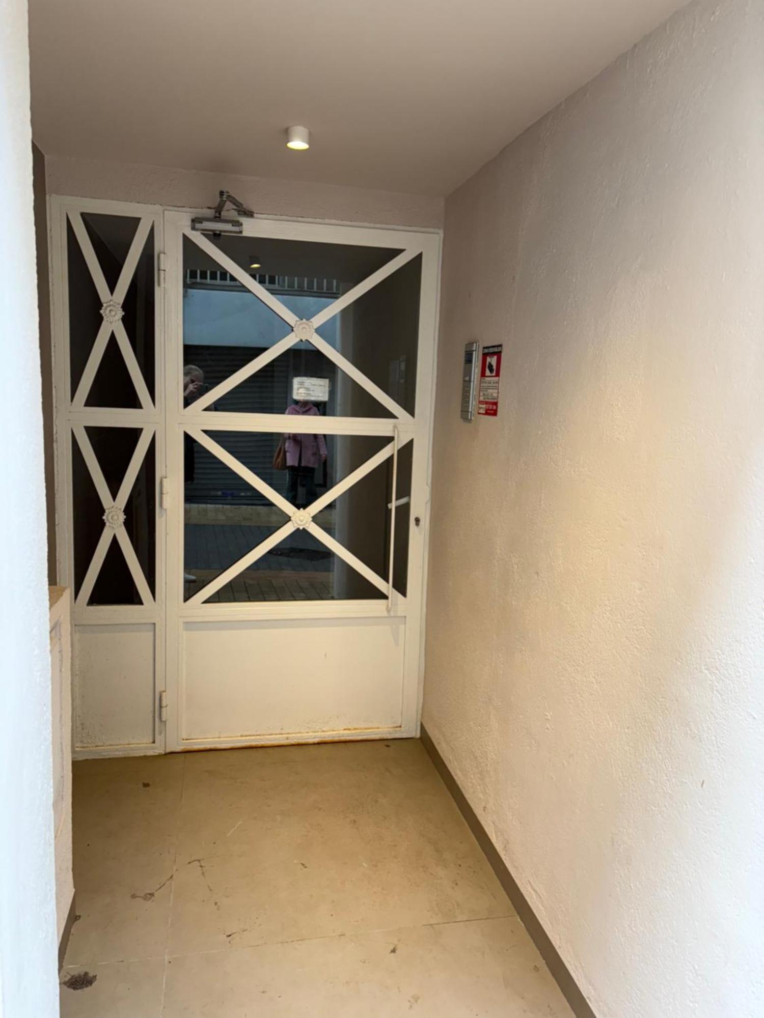 Reusia Apartaments Buitenkant foto