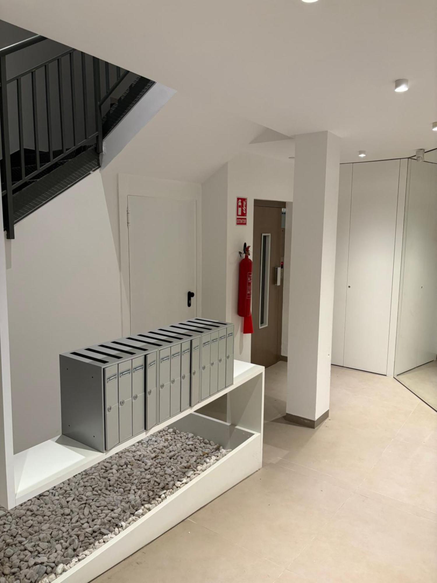 Reusia Apartaments Buitenkant foto