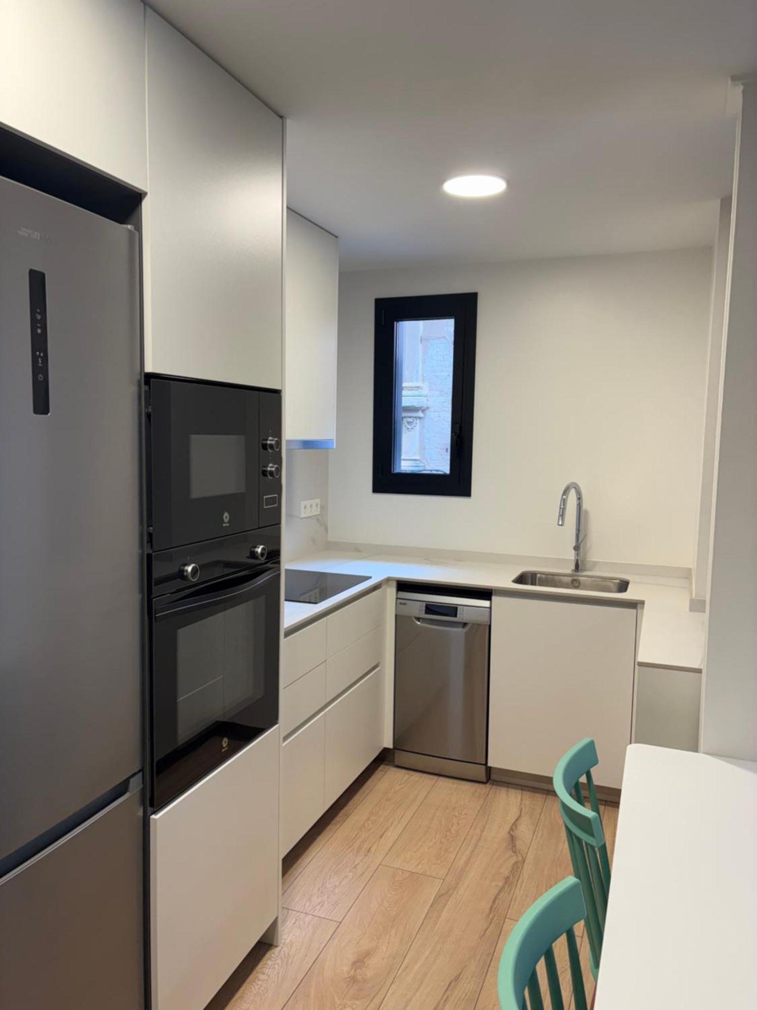 Reusia Apartaments Buitenkant foto